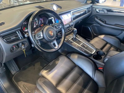 Porsche Macan Turbo (15)