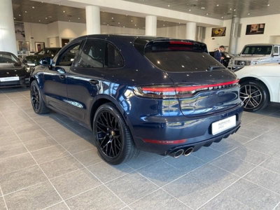 Porsche Macan Turbo (9)