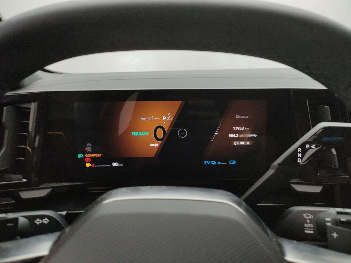 Renault Austral 1.2 full hybrid Techno 200cv auto (15)