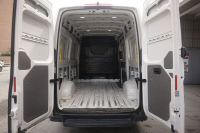 Volkswagen Veicoli Commerciali Crafter Furgone 30 2.0 tdi 140cv L3H3 Logistic auto (16)