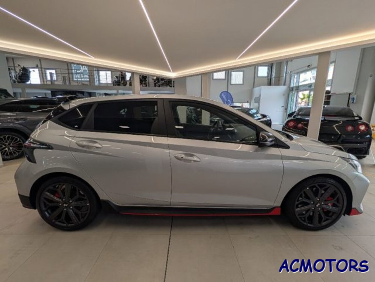 Hyundai i20 1.6 T-GDI MT N-Performance (8)
