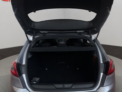 Peugeot 308 Tre Volumi 1.2 puretech t GT s&s 130cv eat8 (7)