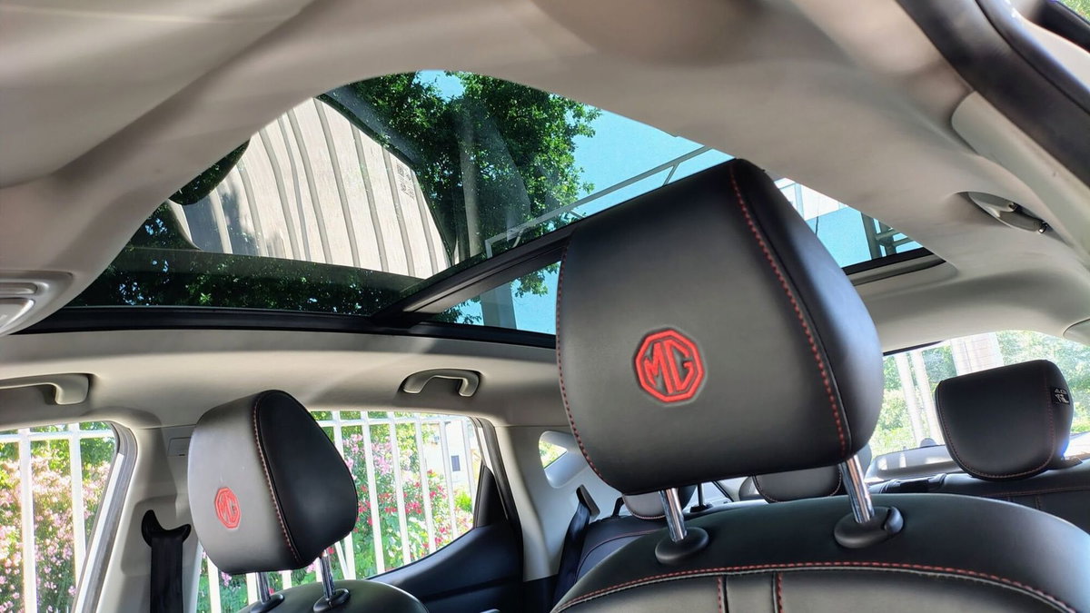 Mg ZS (2021-->) ZS 1.0T-GDI aut. Comfort (11)
