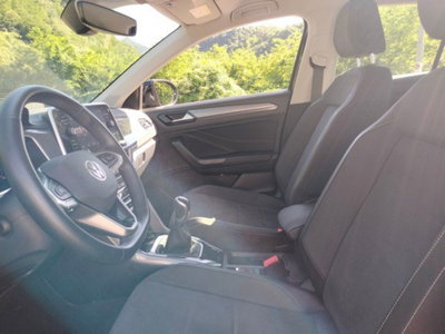 Volkswagen T-Roc 1.0 tsi Style 115cv (12)