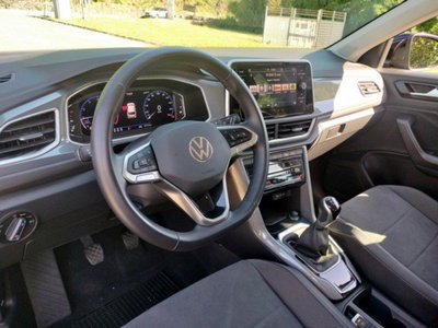 Volkswagen T-Roc 1.0 tsi Style 115cv (13)