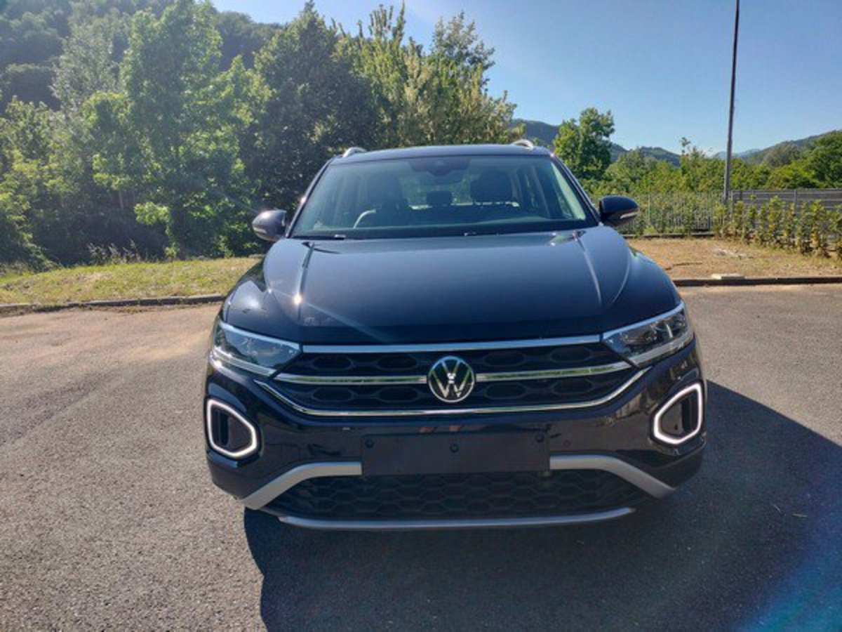 Volkswagen T-Roc 1.0 tsi Style 115cv (2)