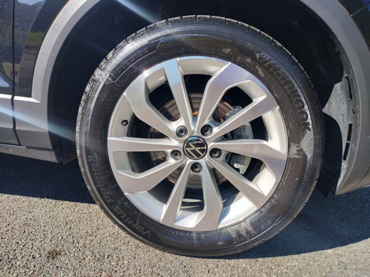 Volkswagen T-Roc 1.0 tsi Style 115cv (9)