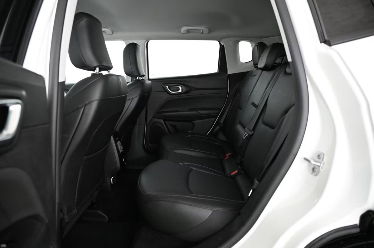 Jeep Compass 1.5 turbo t4 mhev Summit 2wd 130cv dct (14)