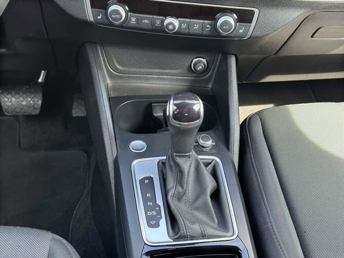 Audi Q2 Q2 35 TFSI S tronic S line Edition (10)