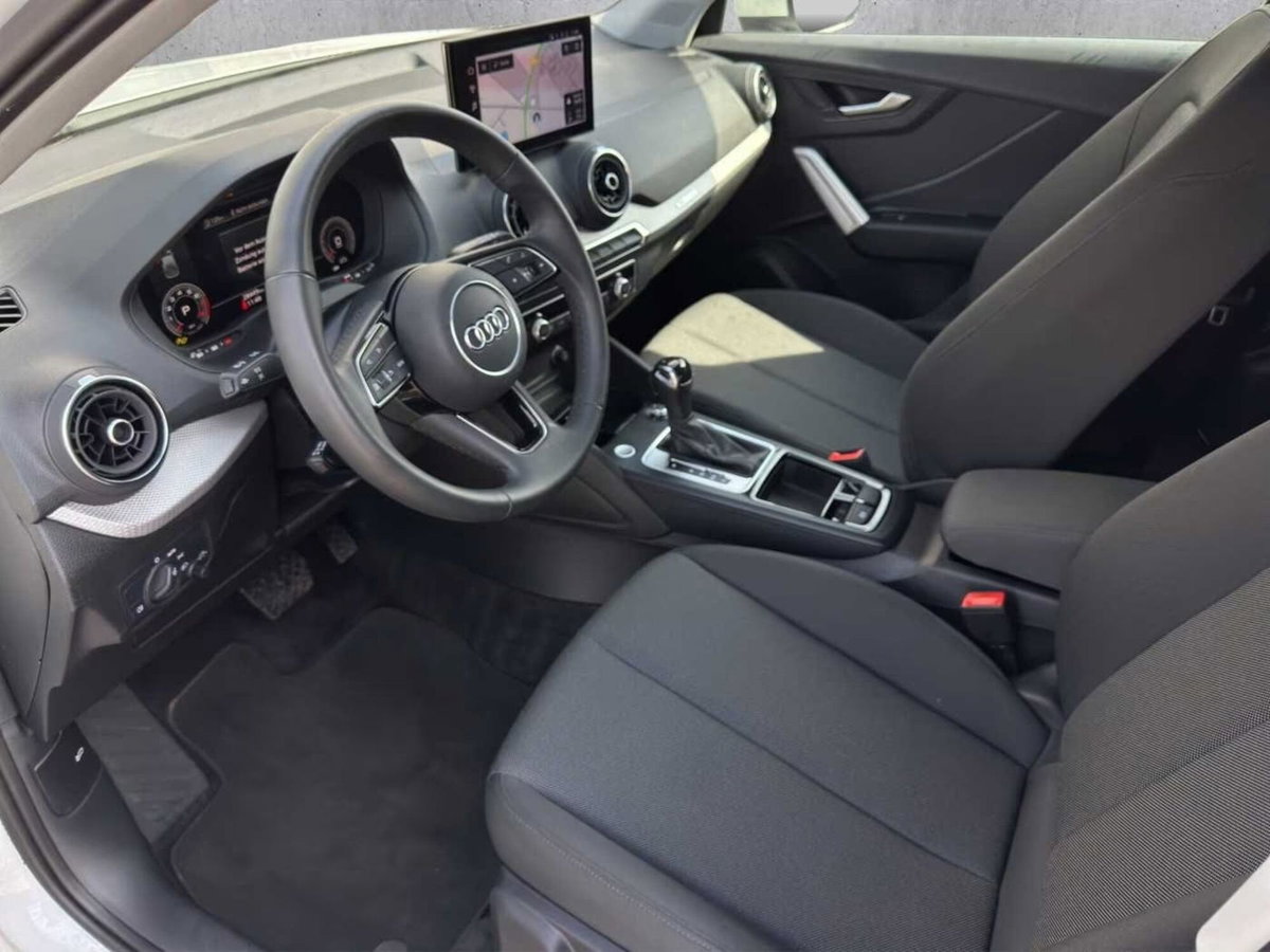 Audi Q2 Q2 35 TFSI S tronic S line Edition (5)