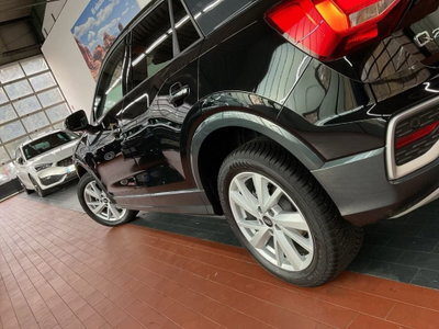 Audi Q2 Q2 35 TFSI S tronic Business (16)