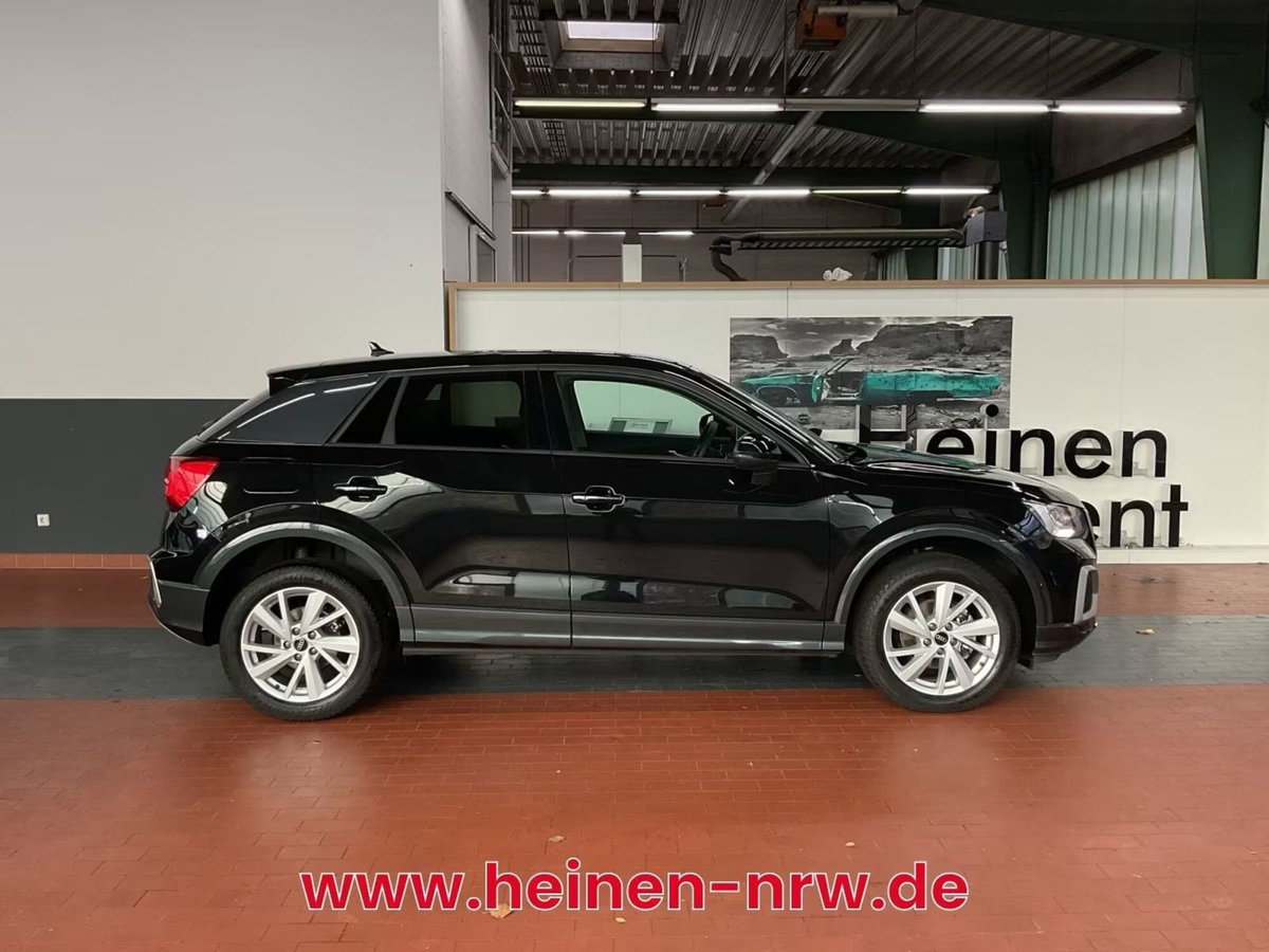 Audi Q2 Q2 35 TFSI S tronic Business (6)