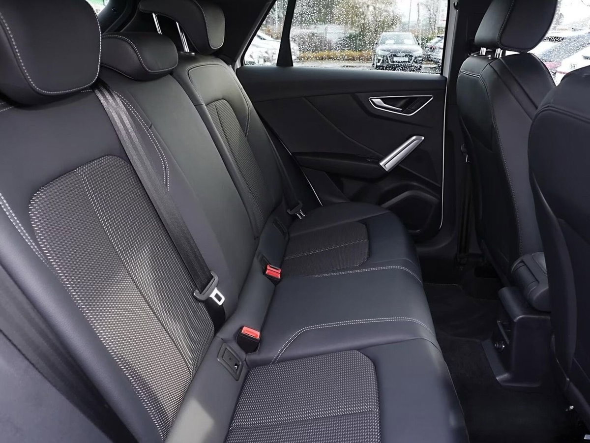 Audi Q2 Q2 35 TDI quattro S tronic S line Edition (10)