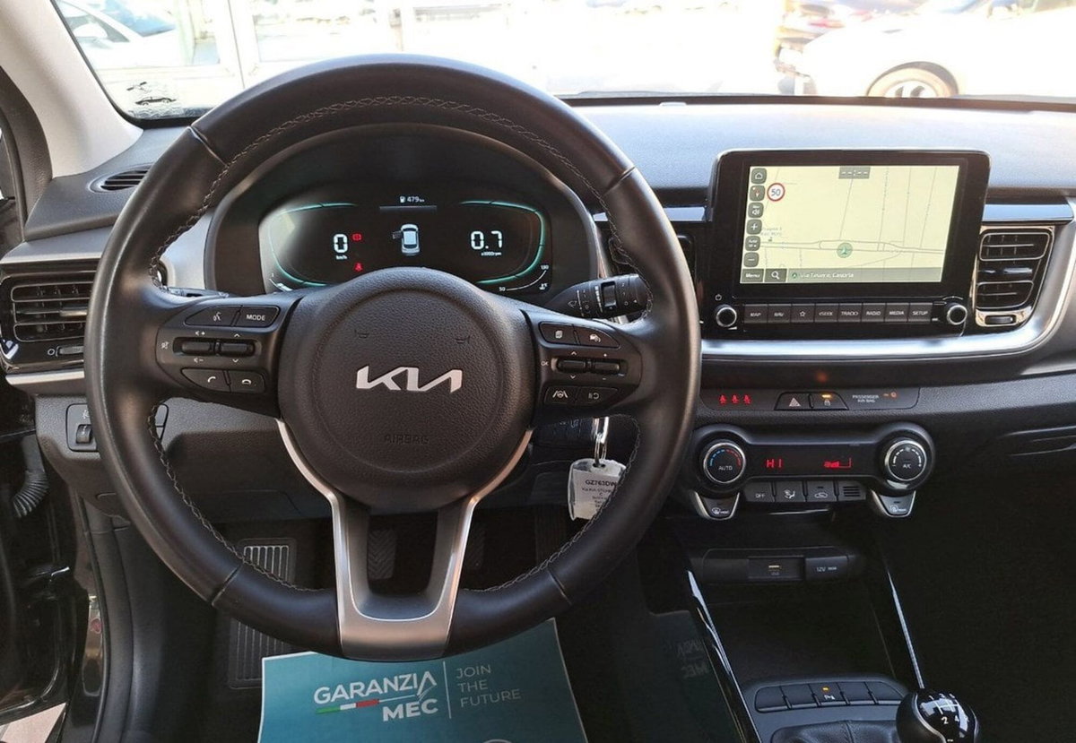 Kia Stonic 1.2 mpi Style 79cv (11)