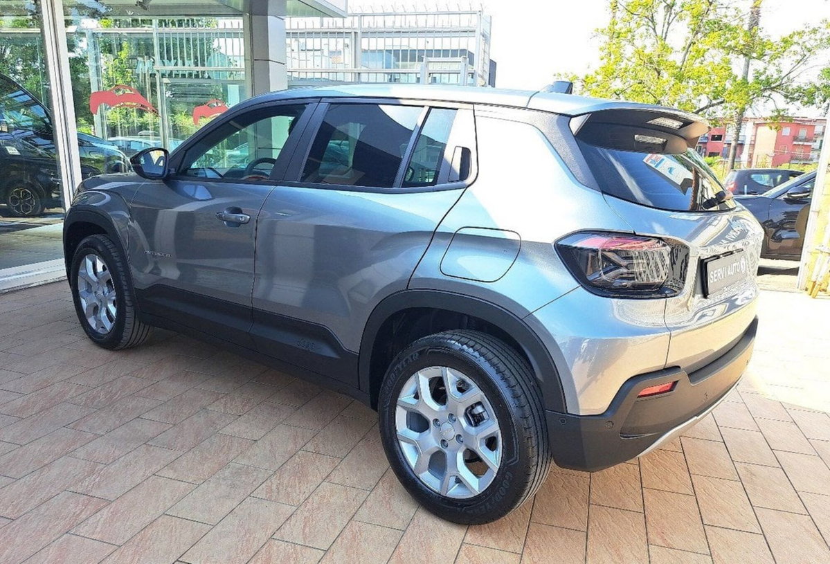 Jeep Avenger 1.2 turbo Altitude fwd 100cv (9)