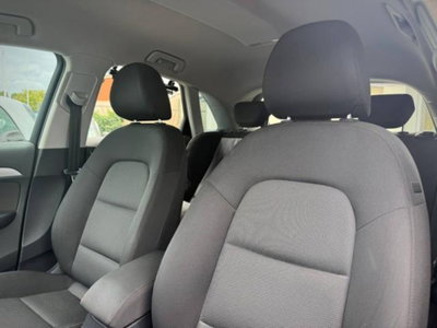 Audi Q3 2.0 TDI 150 CV S tronic S line Edition (16)