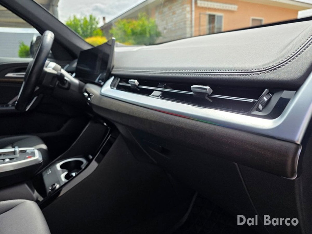 BMW X1 xDrive 23i Msport (17)