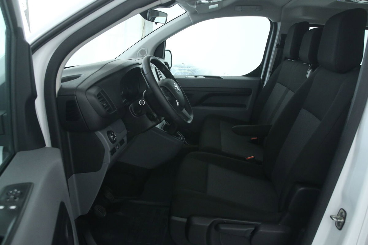 Toyota Proace Verso Verso 2.0D 150 CV L2 D Executive (7)