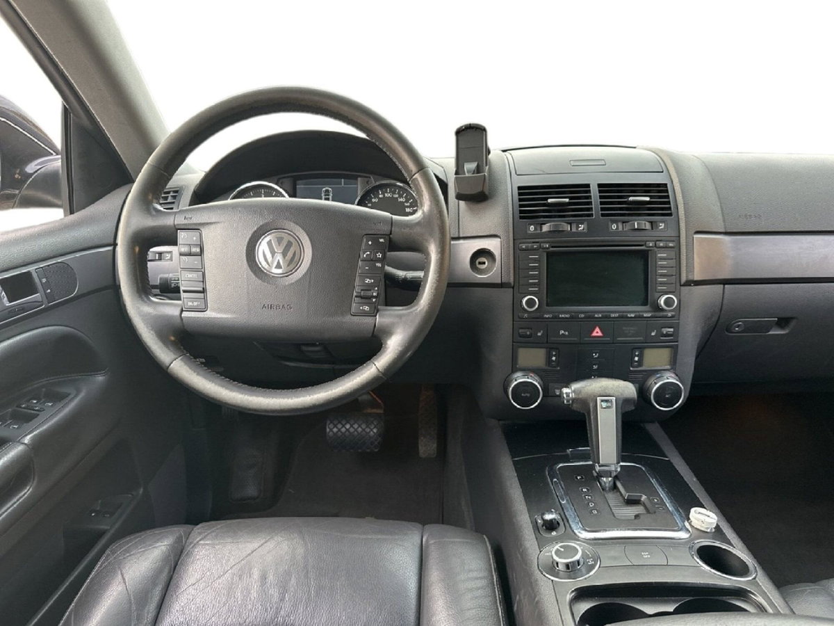 Volkswagen Touareg R5 TDI DPF Exclusive (11)
