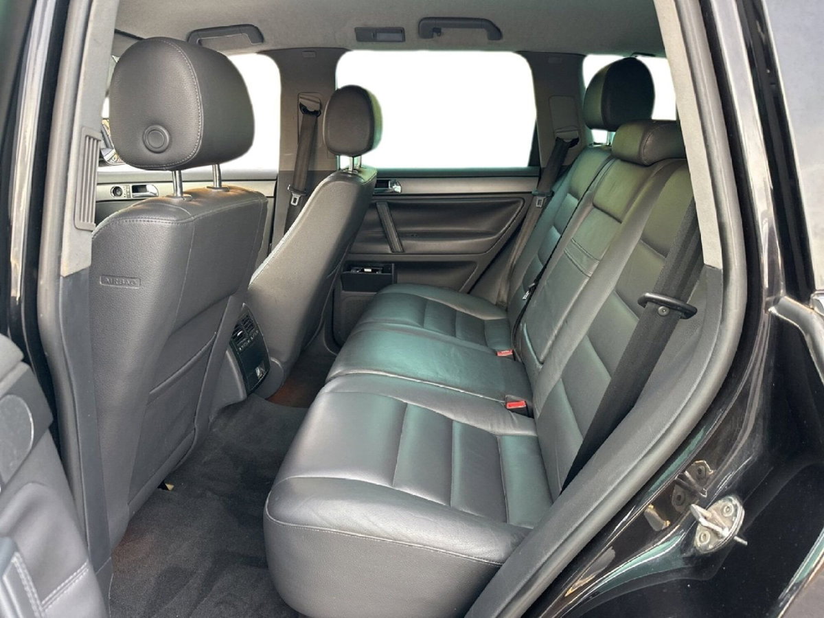 Volkswagen Touareg R5 TDI DPF Exclusive (14)
