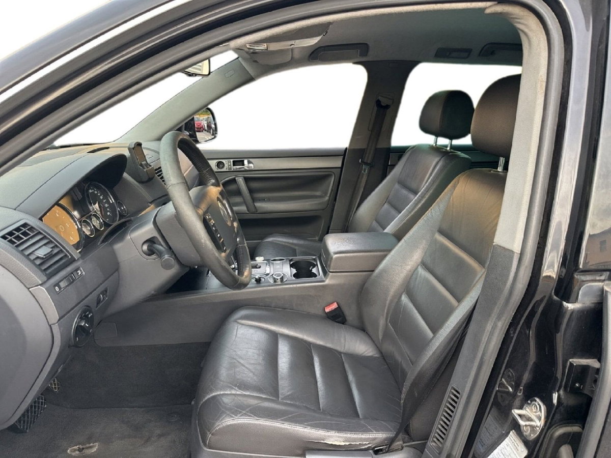 Volkswagen Touareg R5 TDI DPF Exclusive (9)