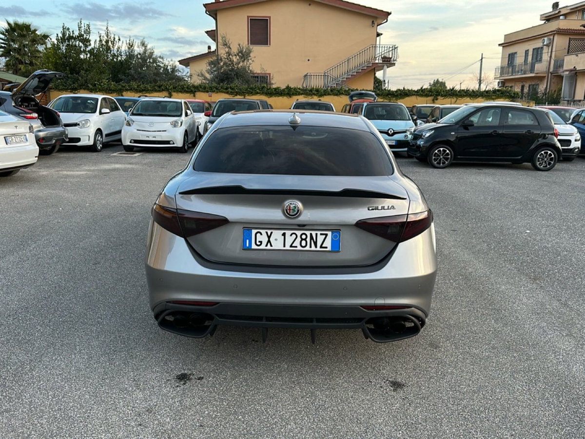 Alfa Romeo Giulia 2.0 Turbo 200 CV AT8 Sprint (8)