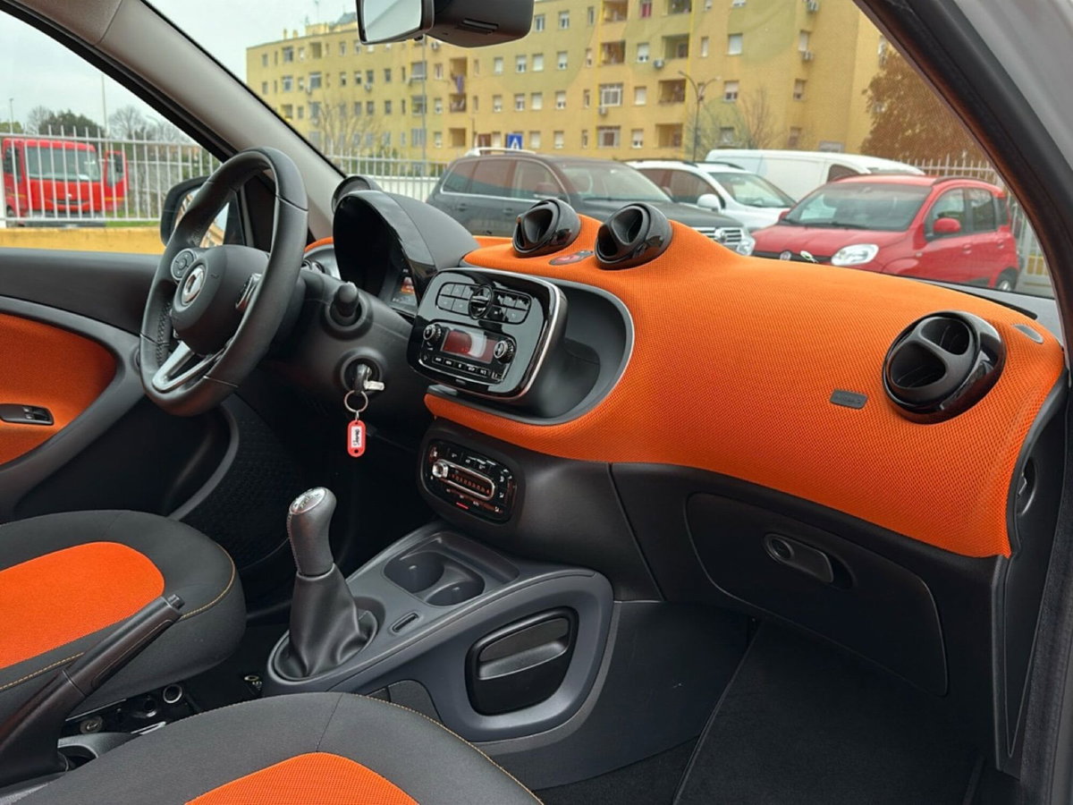 smart forfour forfour 70 1.0 Passion (18)