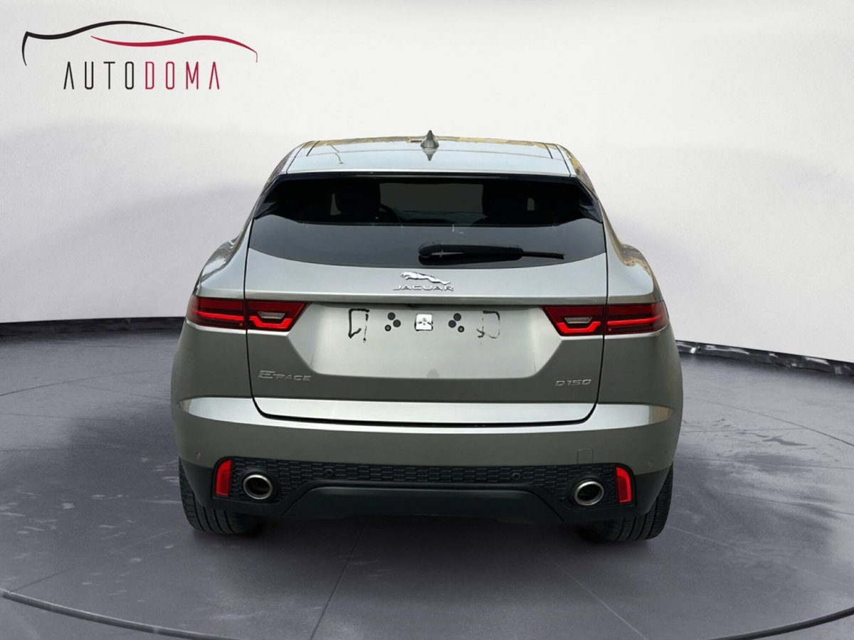 Jaguar E-Pace 2.0D 150 CV S (8)