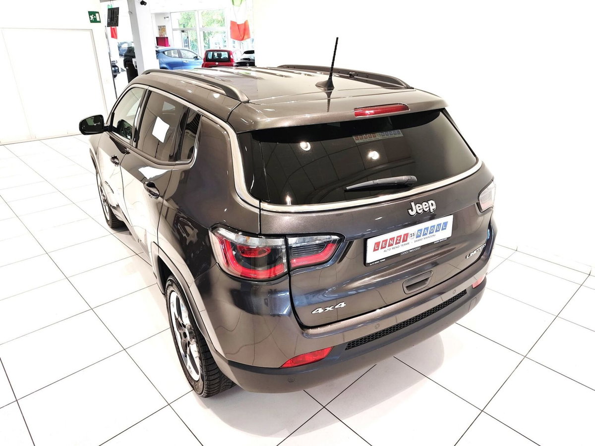 Jeep Compass 2.0 Multijet II 4WD Limited (15)