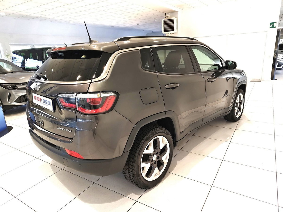 Jeep Compass 2.0 Multijet II 4WD Limited (3)