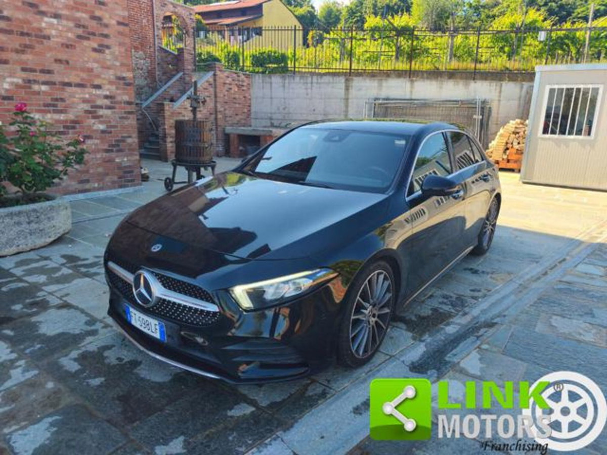 Mercedes-Benz Classe A Sedan 180 d Automatic 4p. Premium