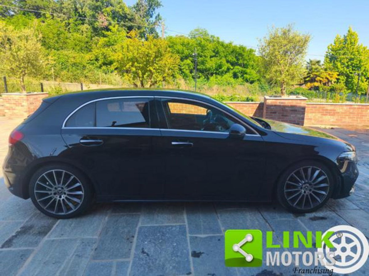 Mercedes-Benz Classe A Sedan 180 d Automatic 4p. Premium (4)