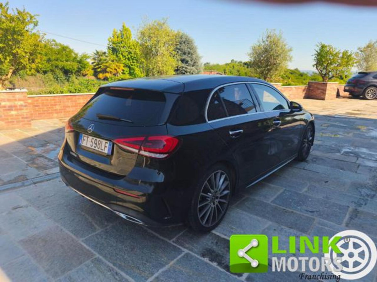 Mercedes-Benz Classe A Sedan 180 d Automatic 4p. Premium (5)