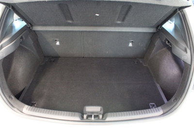 Hyundai i30 1.4 5p. Business (15)