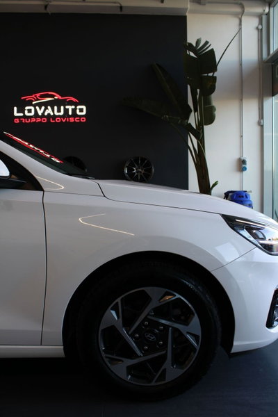 Hyundai i30 1.4 5p. Business (7)