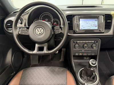 Volkswagen Maggiolino Cabrio 1.4 TSI Sport BlueMotion Technology (4)