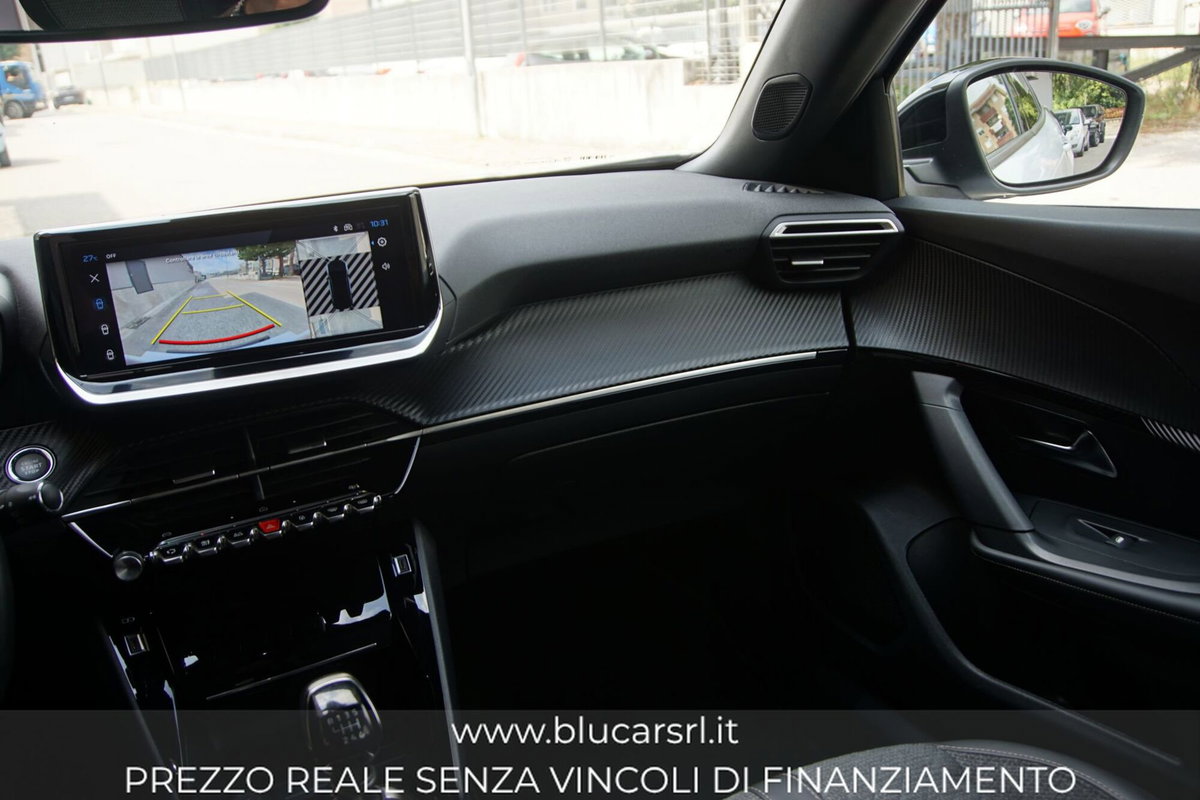 Peugeot 2008 1.2 turbo Allure 100cv (9)