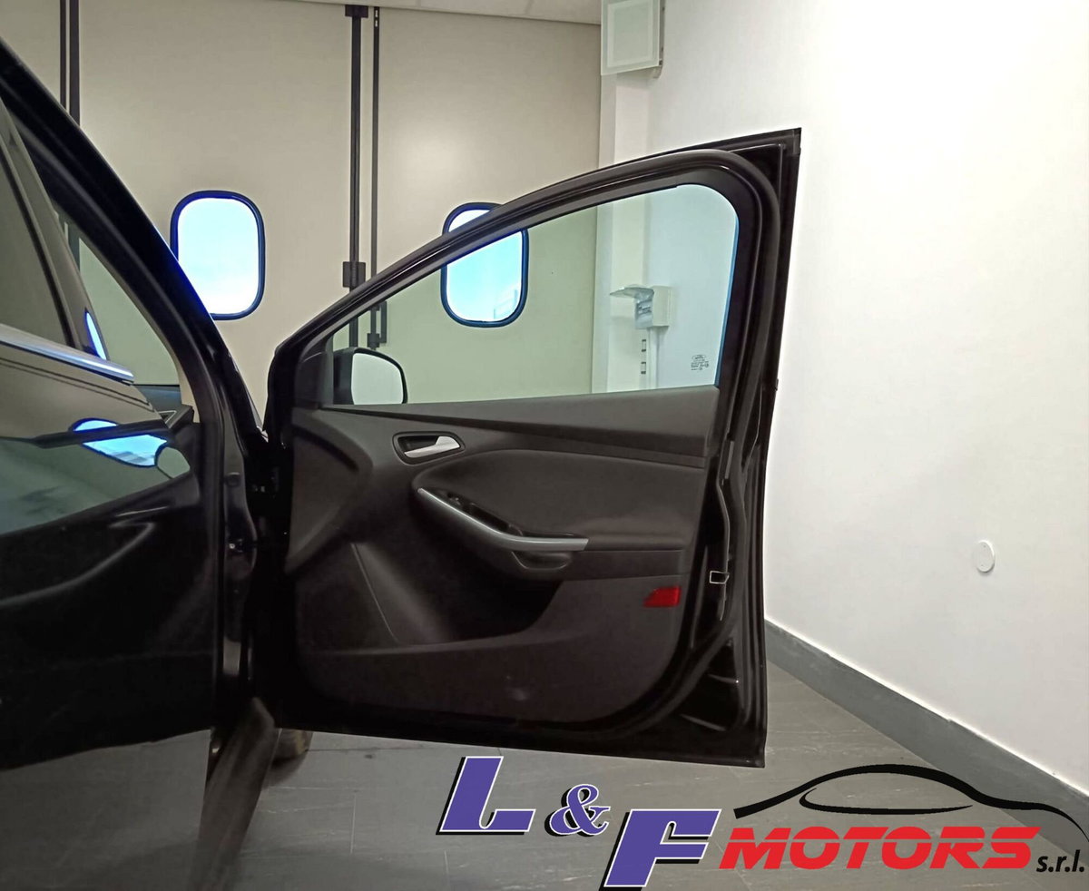 Ford Focus 1.6 TDCi 95 CV (20)