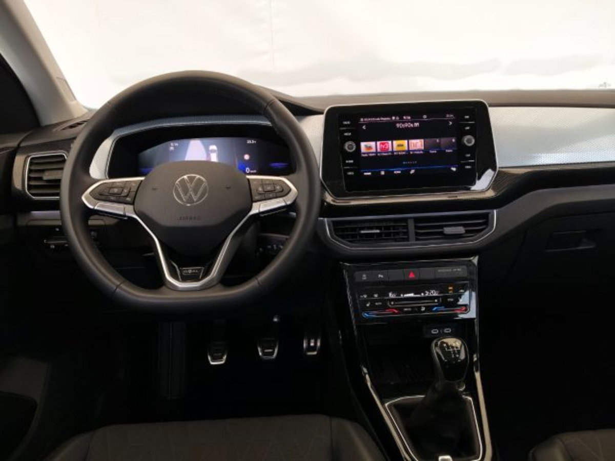 Volkswagen T-Cross 1.0 TSI Sport (8)