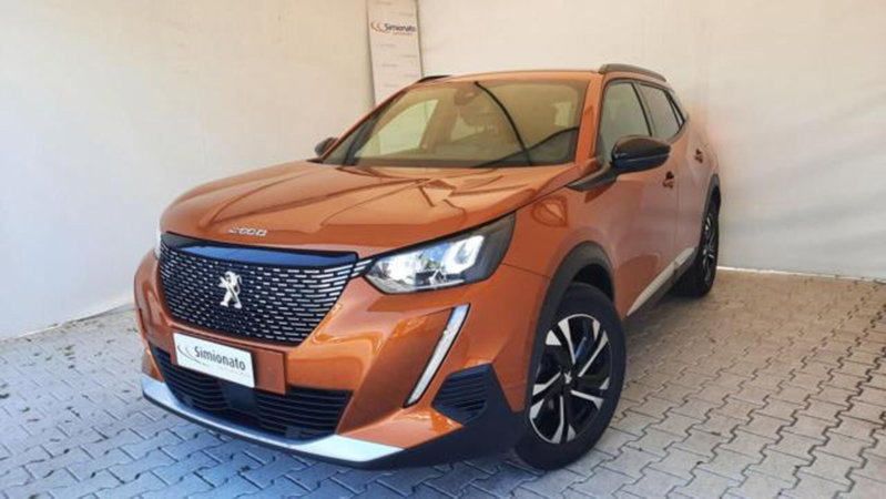 Peugeot 2008 PureTech 100 S&S Active Pack