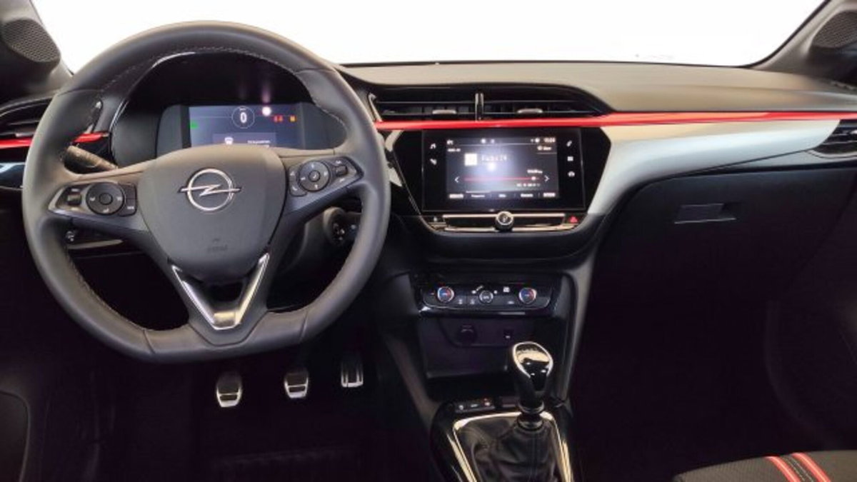 Opel Corsa 1.2 100 CV GS Line (8)