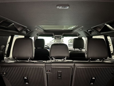 Land Rover Defender 110 3.0d i6 mhev X-Dynamic SE awd 200cv auto (12)