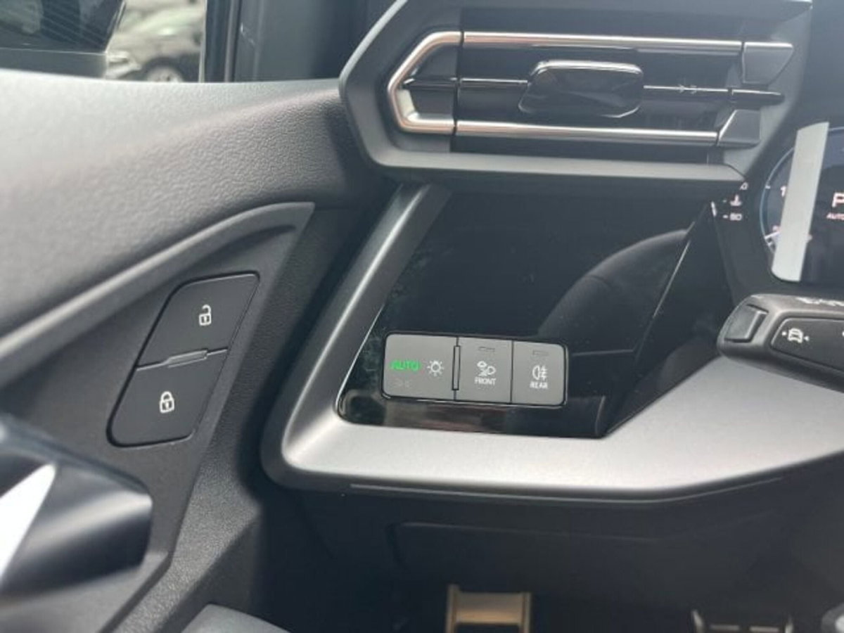Audi A3 Sedan 35 TFSI S tronic S line edition (11)