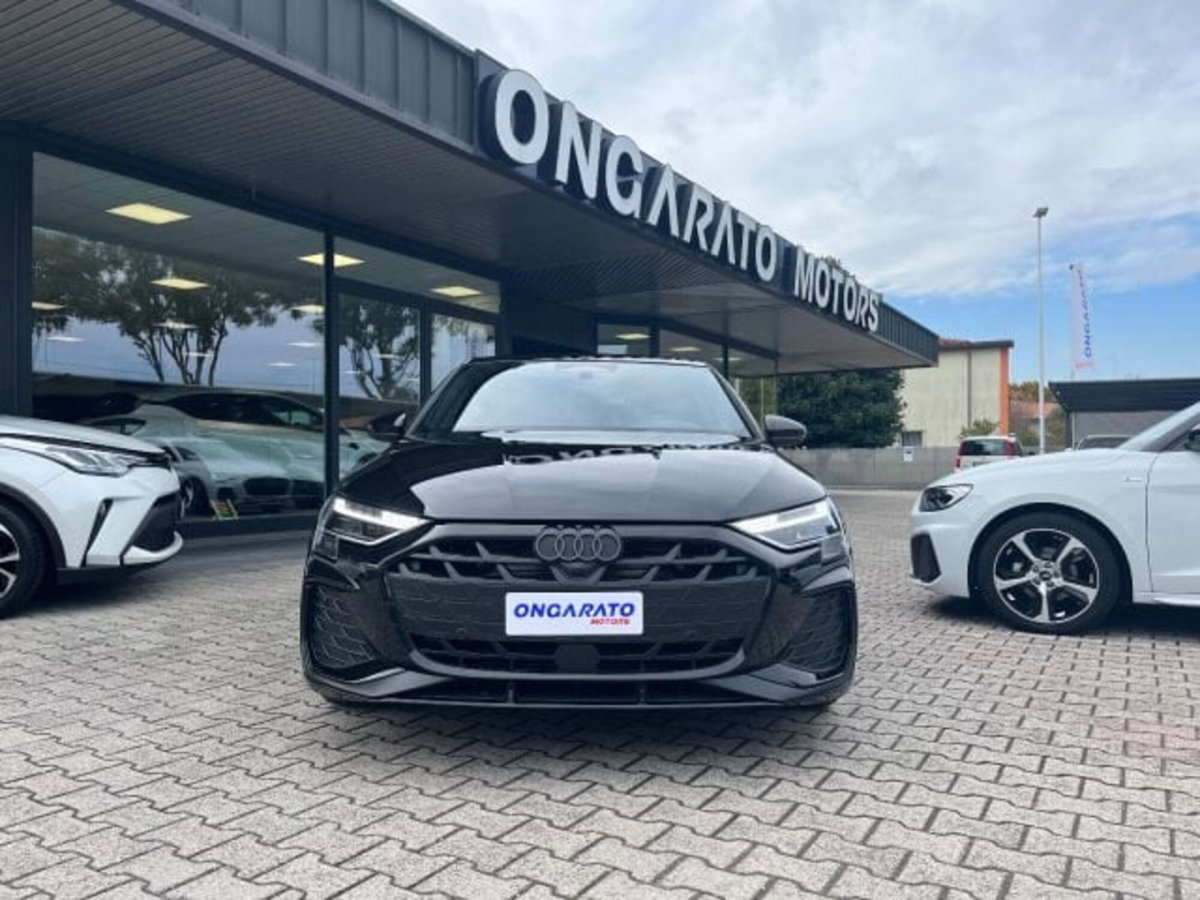 Audi A3 Sedan 35 TFSI S tronic S line edition (2)