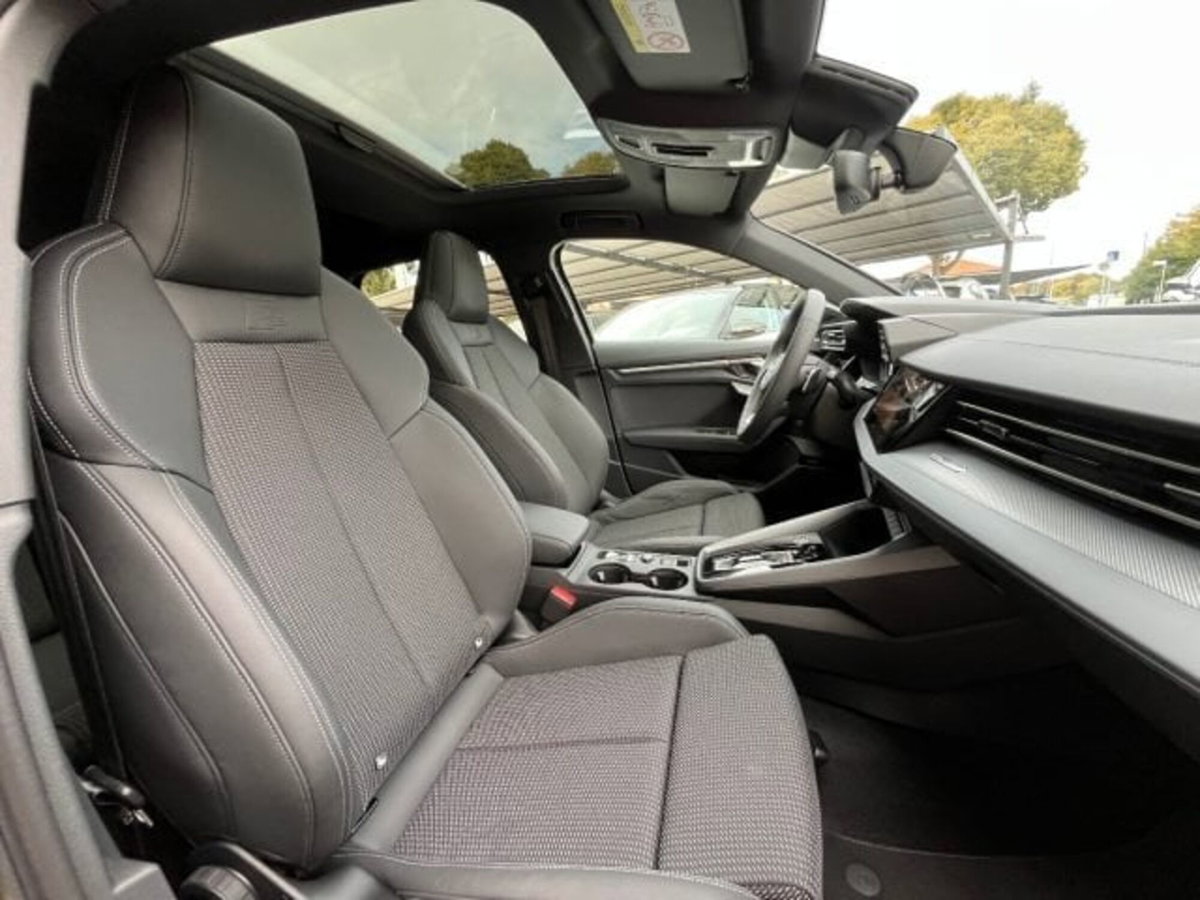 Audi A3 Sedan 35 TFSI S tronic S line edition (9)