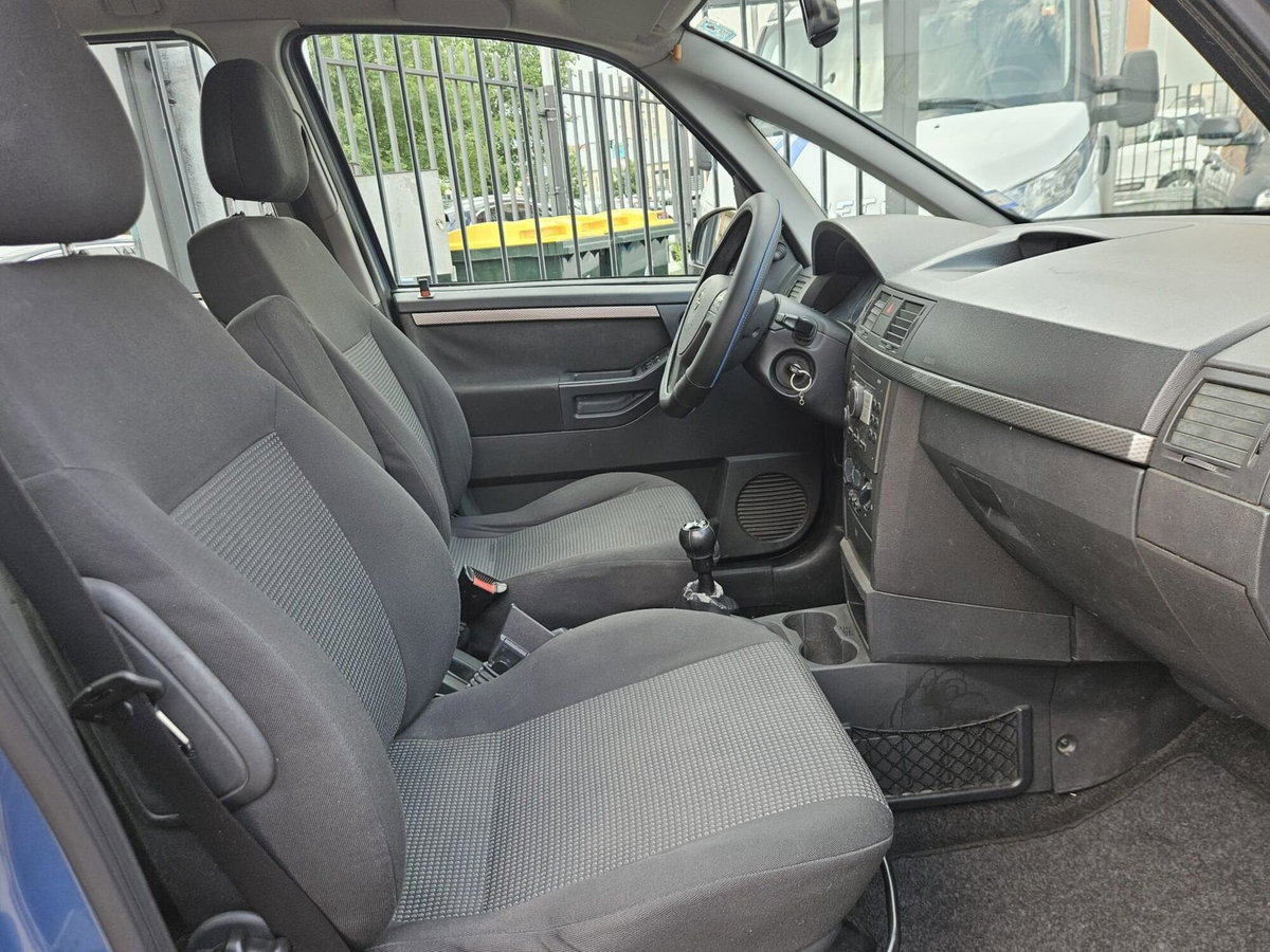 Opel Meriva 1.3 CDTI Cosmo (8)