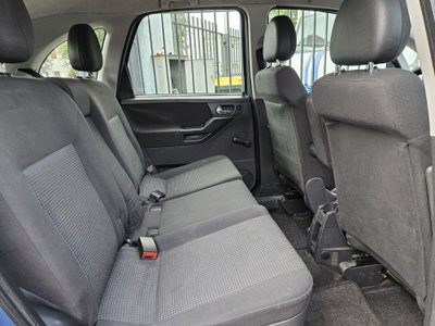 Opel Meriva 1.3 CDTI Cosmo (9)