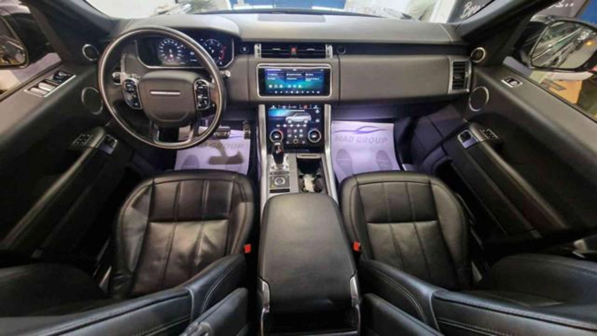 Land Rover Range Rover Sport 3.0 TDV6 HSE Dynamic Edition Black (11)