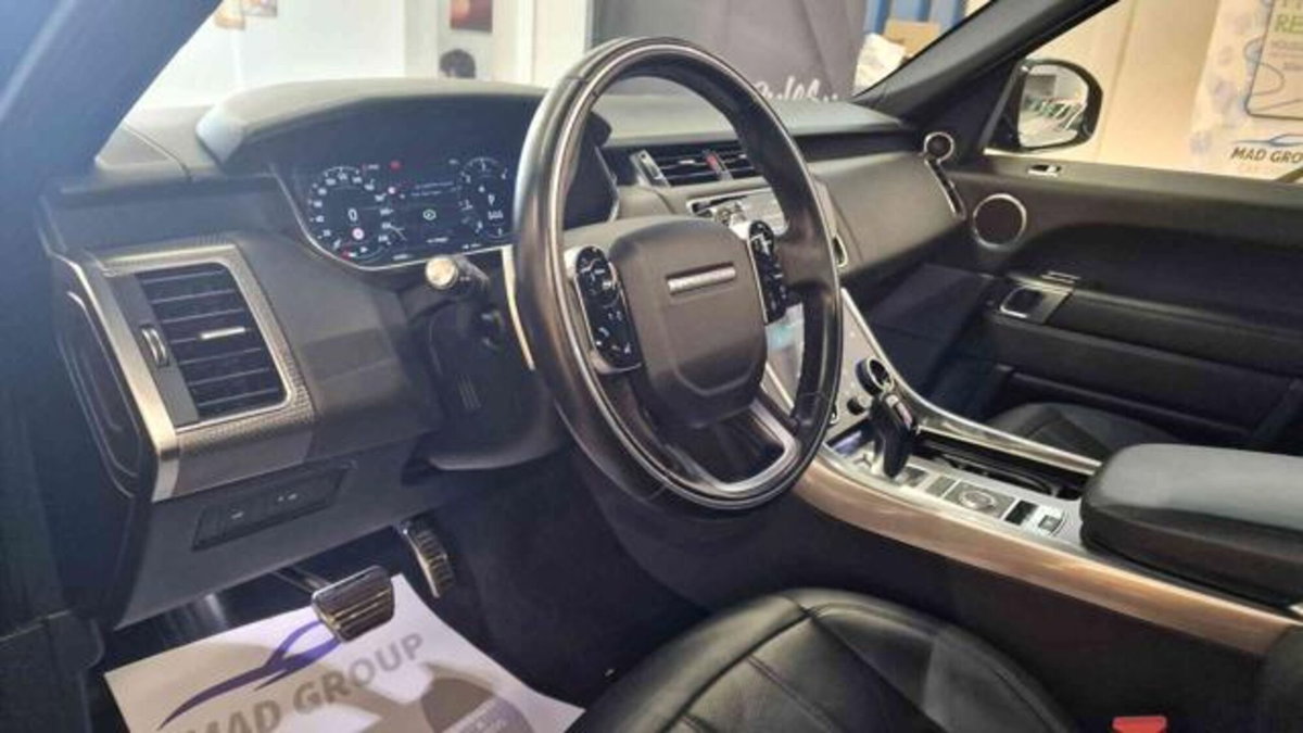 Land Rover Range Rover Sport 3.0 TDV6 HSE Dynamic Edition Black (7)