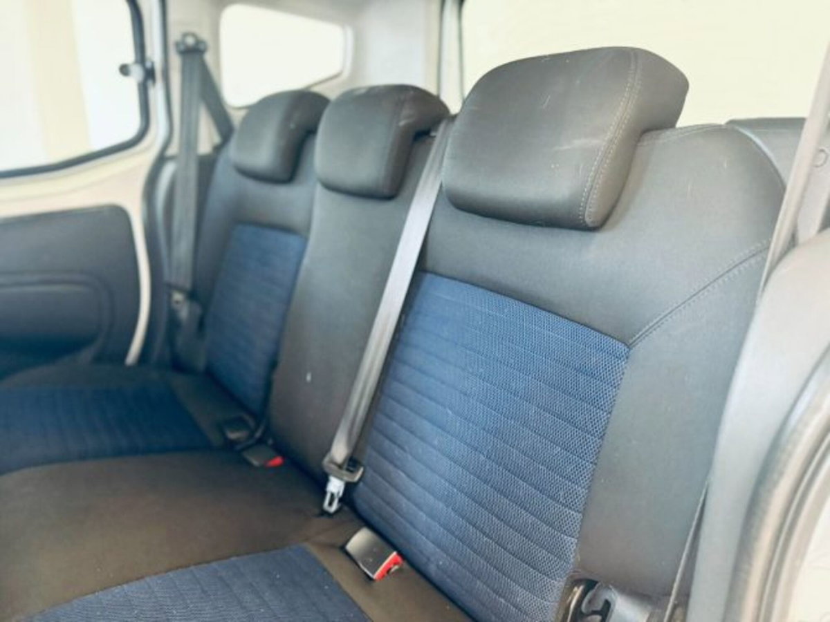 Fiat Qubo 1.3 MJT 75 CV Dynamic (13)